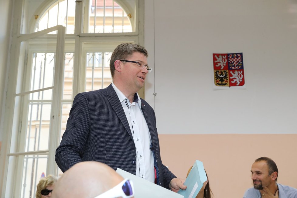 Jiří Pospíšil přišel odevzdat svůj hlas u komunálních voleb 2018.