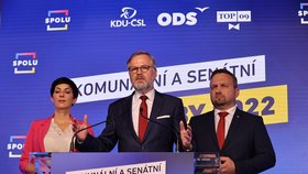 Tisková konference koalice SPOLU - Markéta Pekarová Adamová, Petr Fiala a Marian Jurečka. (23.9.2022)