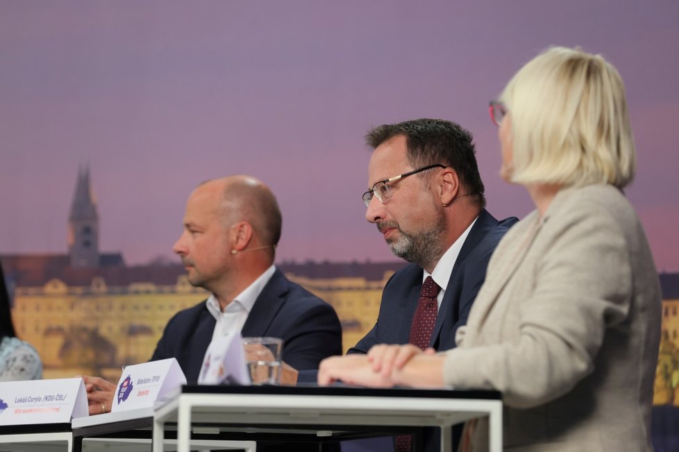 Krajská debata Blesku 2020: Zleva Lukáš Curylo (KDU-ČSL), Michal Kučera (TOP 09), Olga Sehnalová (ČSSD)