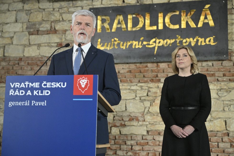 Prezidentské volby 2023: Petr Pavel s Danuší Nerudovou. (14. 1. 2023)