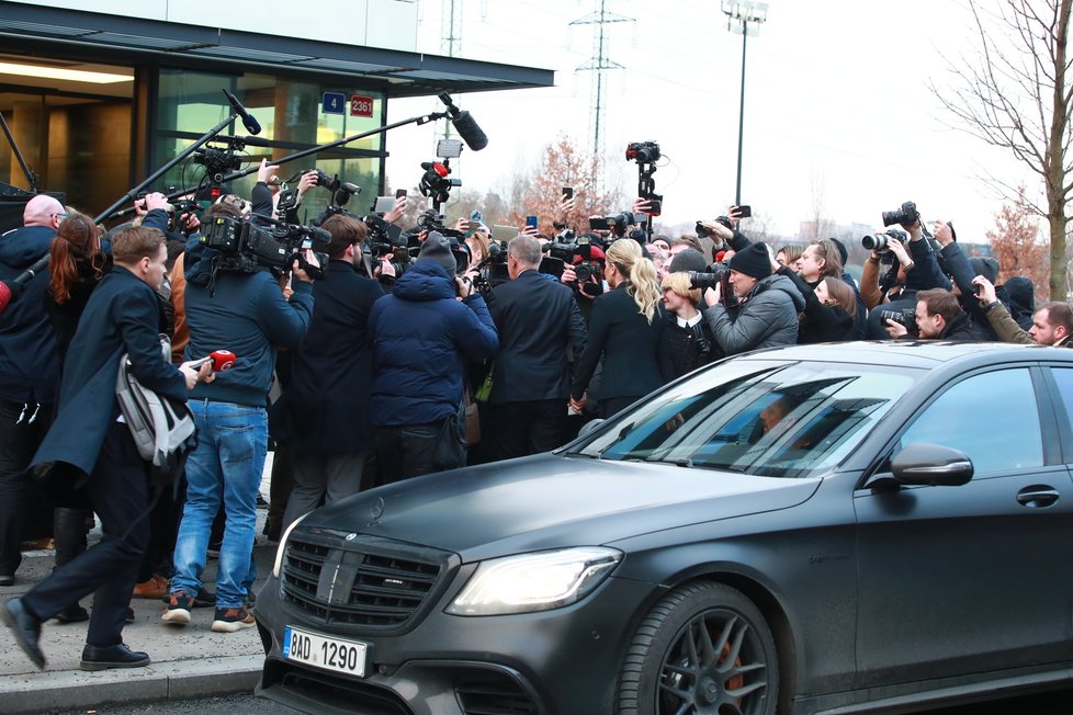 Andrej Babiš dorazil do štábu (28. 1. 2023).