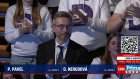 Manžel Danuše Nerudové Robert v publiku při debatě CNN Prima.