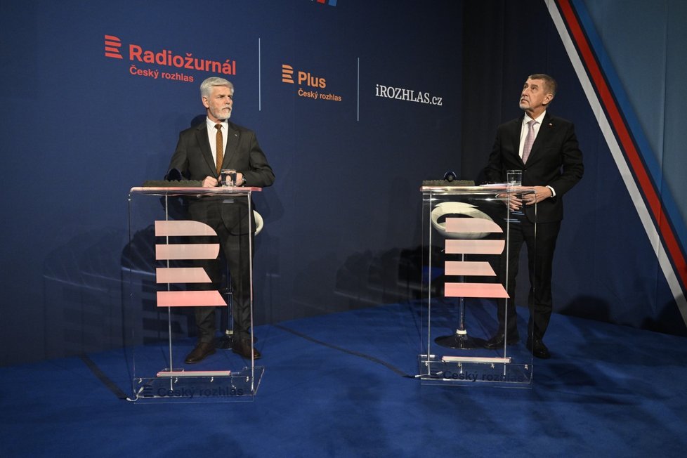 Petr Pavel a Andrej Babiš v poslední předvolební debatě v Českém rozhlase. (27.1.2023)