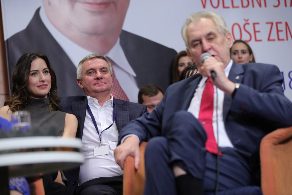 Miloš Zeman i podruhé uspěl v přímé prezidentské volbě a bude tak pokračovat jako hlava