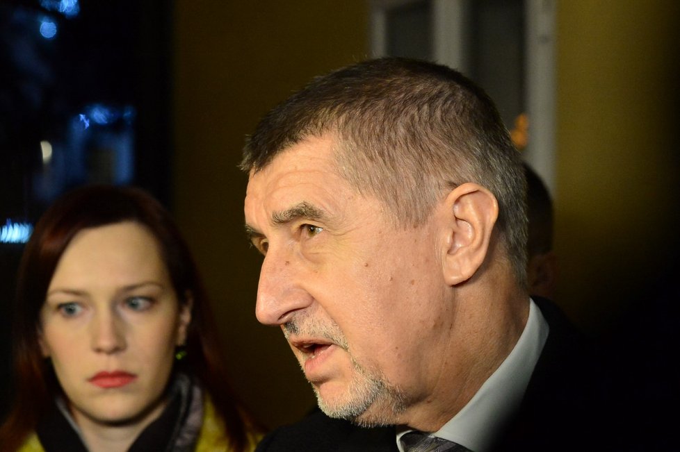 Andrej Babiš dorazil k volební urně bez manželky Moniky.