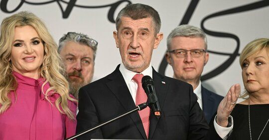 Petr Pešek: Lidový prezident aneb Chvála antielitářství. Přímá volba plní svůj účel