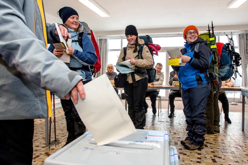 V České republice začaly prezidentské volby.