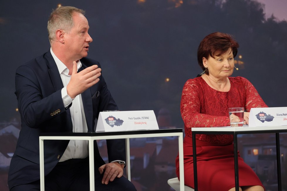 Debata Blesku o školství: Petr Gazdík (STAN) a Alena Nohavová (KSČM) (17. 9. 2020)