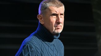 Babiš chodí k lidem domů, aby jim vysvětlil, že volby vyhrál on Babiš chodí k lidem domů, aby jim vysvětlil, že volby vyhrál on