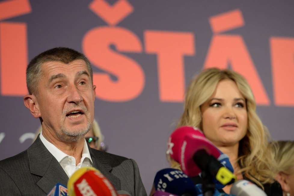 Andrej Babiš se na tiskové konferenci vyjádřil k vítězství svého hnutí ANO ve volbách do Poslanecké sněmovny.