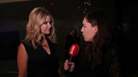 Monika Babišová při rozhovoru pro Blesk ve štábu hnutí ANO