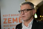 Lubomír Zaorálek dovedl svou stranu k zisku pouhých sedmi procent hlasů.