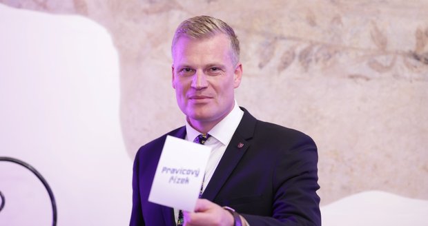Příliš neřízený Turek?! Do vlády chce jako ministr zahraničí, Babiš s ním může mít problém