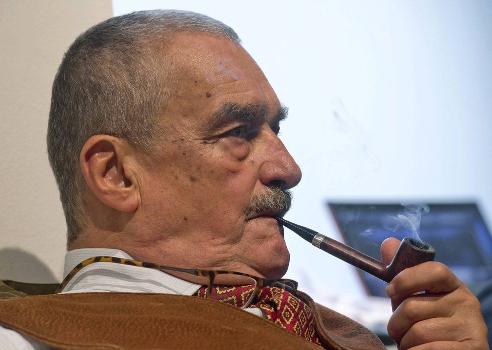 Čestný předseda TOP 09 Karel Schwarzenberg