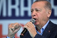Turci volili prezidenta, Erdogan hlásil: „Rusko je spojenec, Biden vydal rozkaz svrhnout mě“