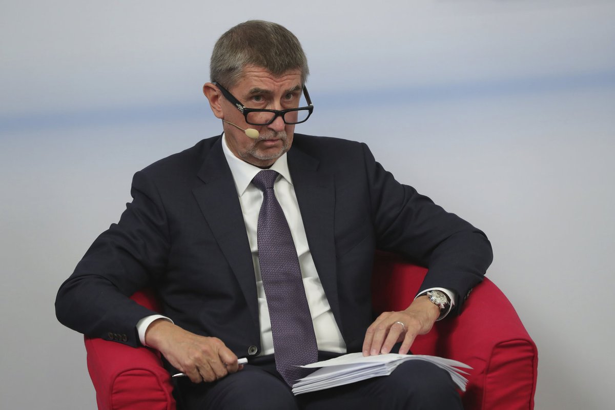 Andrej Babiš (ANO) v horkém křesle během superdebaty Blesk.cz