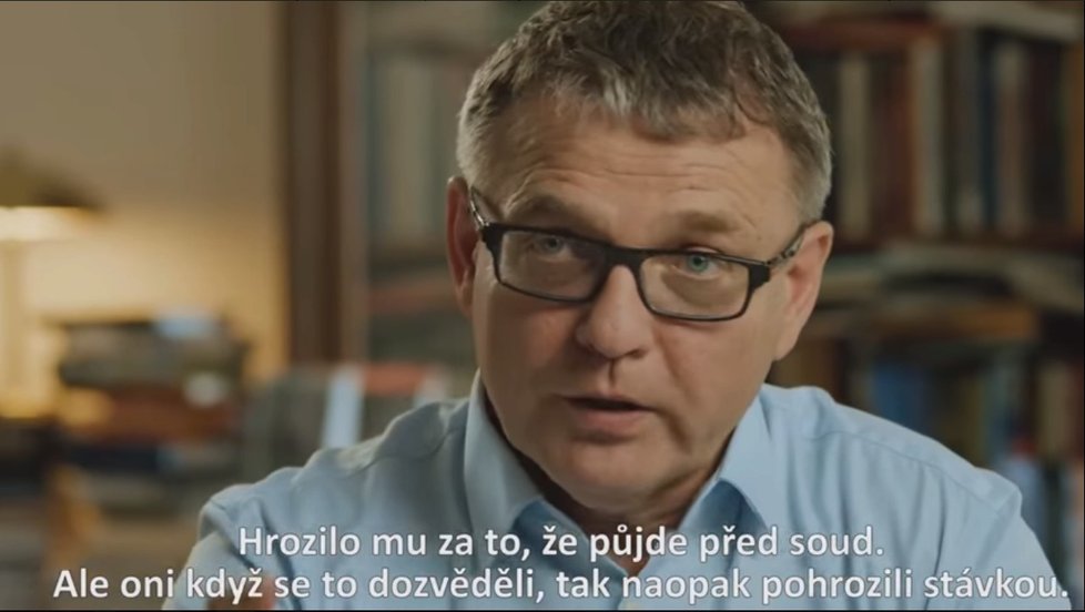 Lubomír Zaorálek vsadil ve volebním klipu ČSSD i na osud svého otce.