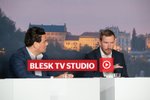 Komentátor Petr Holec a politolog Jan Kubáček ve volebním studiu Blesku