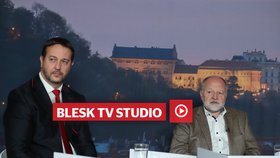 Epidemiolog Rastislav Maďar a sociolog Jan Herzmann ve studiu Blesku