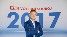 Moderátor volebního studia Jakub Veinlich