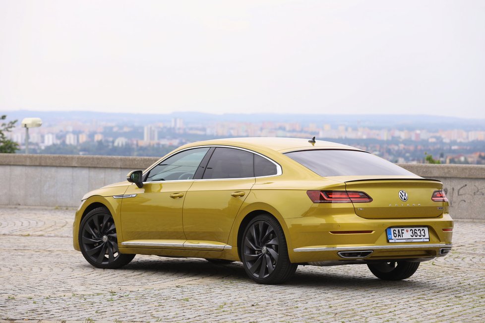 Volkswagen Arteon 2.0 TSI DSG 4Motion R-line