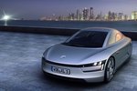 Luxusní hybrid s extrémně nízkou spotřebou byl představen na autosalonu v Kataru.