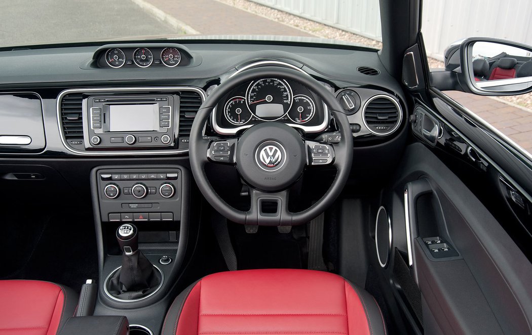 Volkswagen Beetle Cabrio 50s Edition (2013)