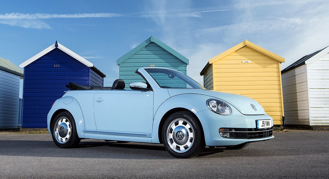 Volkswagen Beetle Cabrio (2015)