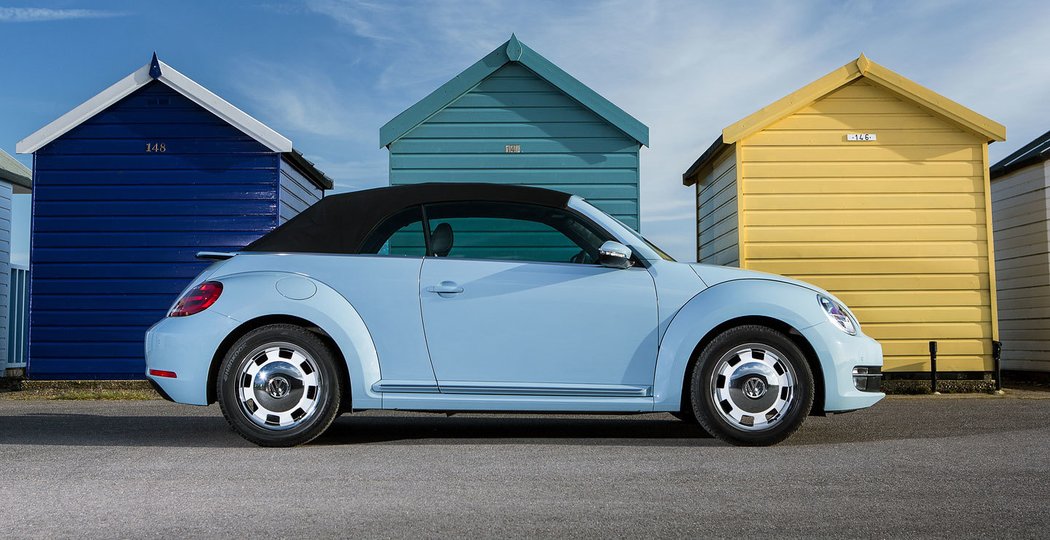 Volkswagen Beetle Cabrio (2015)