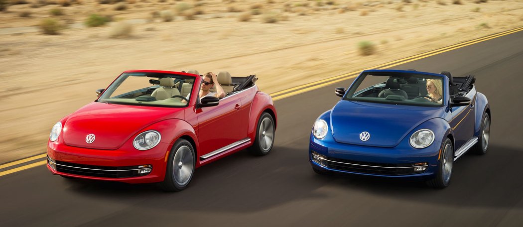 Volkswagen Beetle Cabrio (2012)