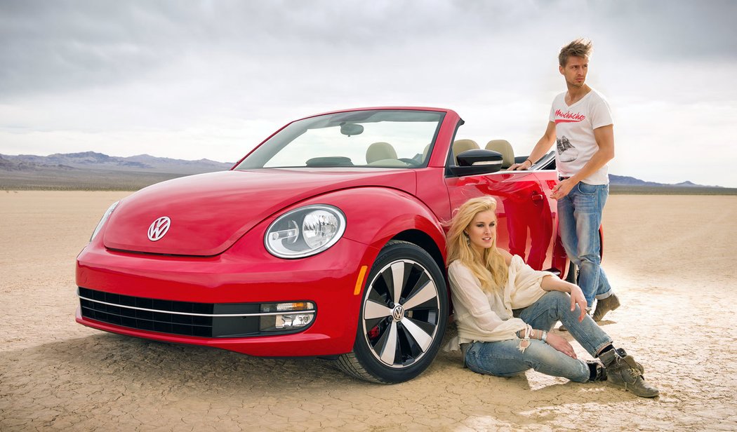 Volkswagen Beetle Cabrio (2012)