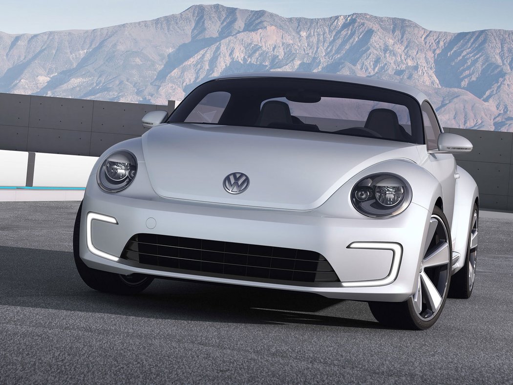 Volkswagen Beetle E-Bugster concept (2012)