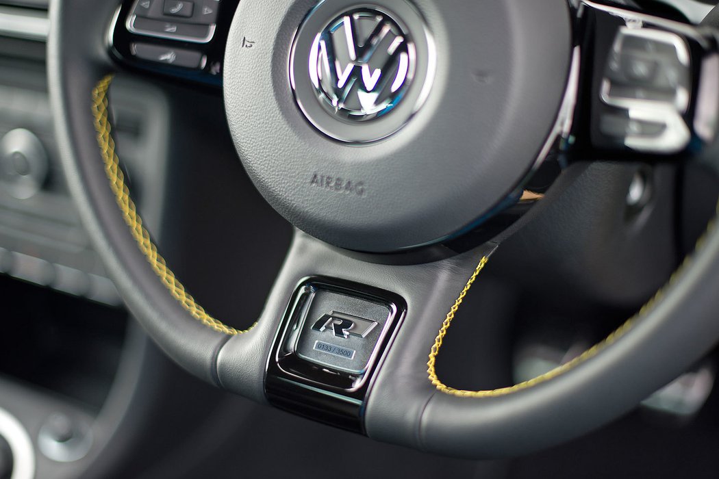 Volkswagen Beetle GSR (2013)