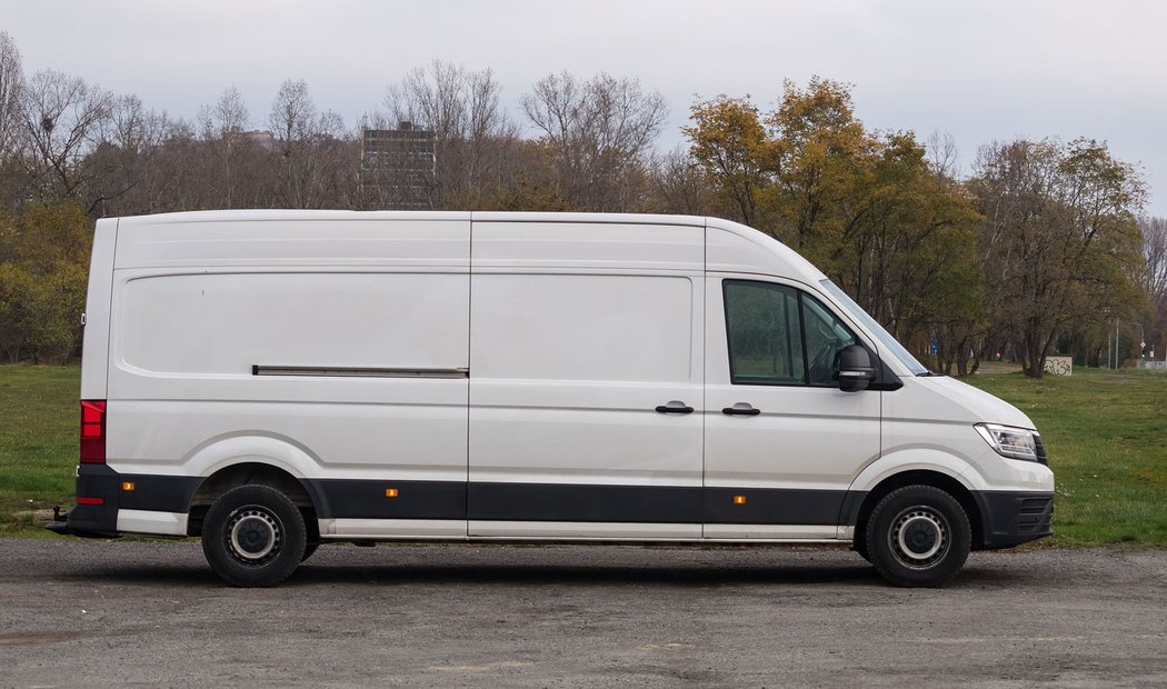 Volkswagen Crafter 35 skříň 2.0 TDI (103 kW)