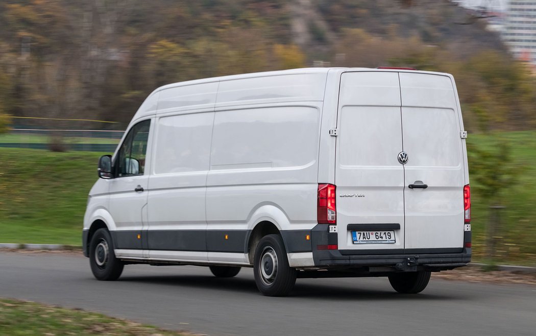 Volkswagen Crafter 35 skříň 2.0 TDI (103 kW)