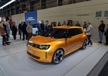 Jak prodávat elektrický Volkswagen za půl milionu? Šéf designu v Praze prozradil plán