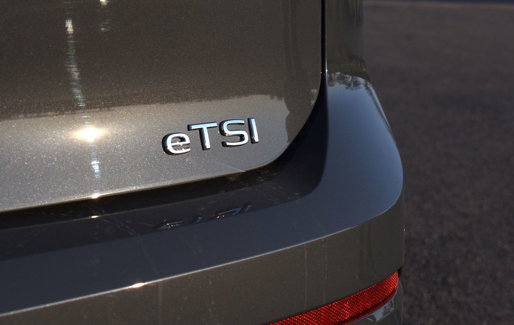 Volkswagen Golf 1.5 eTSI 110 kW