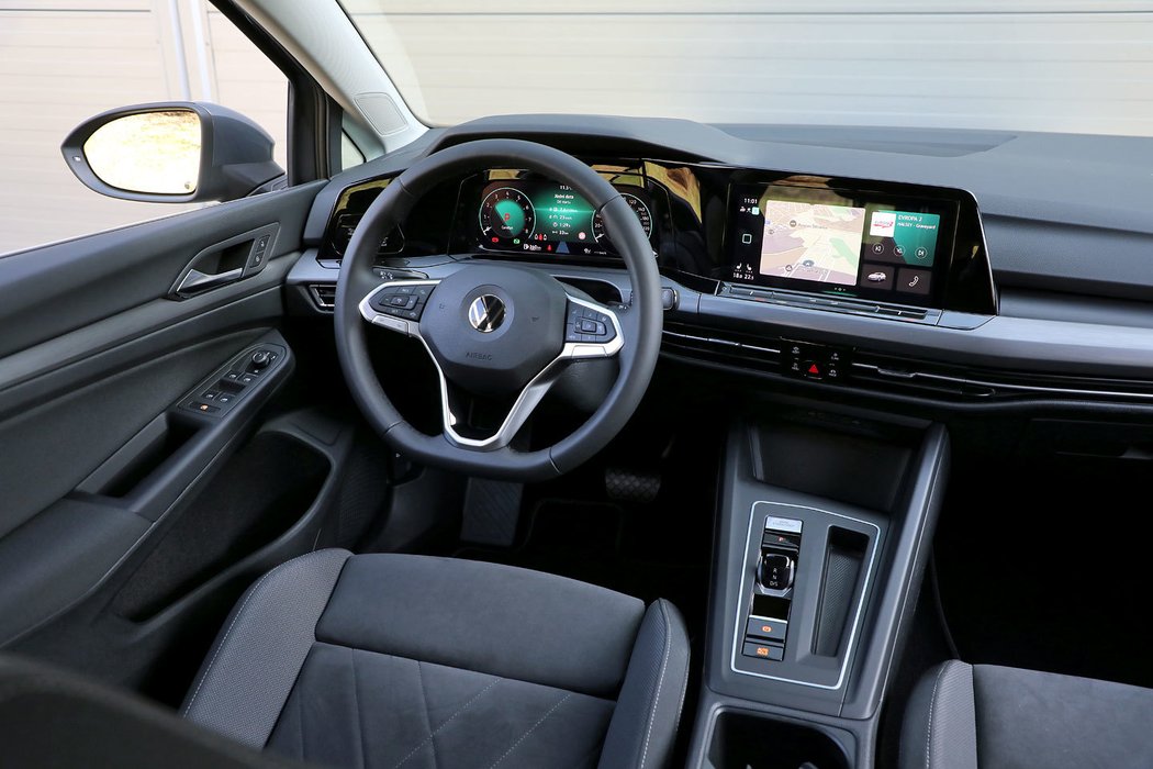 Volkswagen Golf 1.5 eTSI