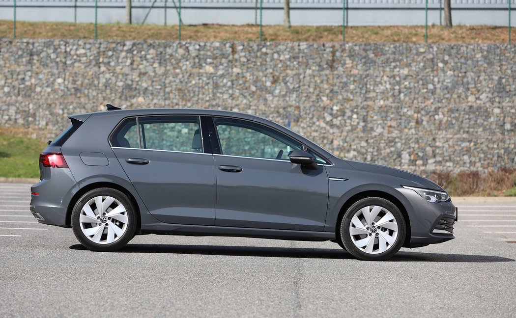 Volkswagen Golf 1.5 eTSI