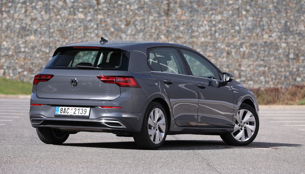 Volkswagen Golf 1.5 eTSI