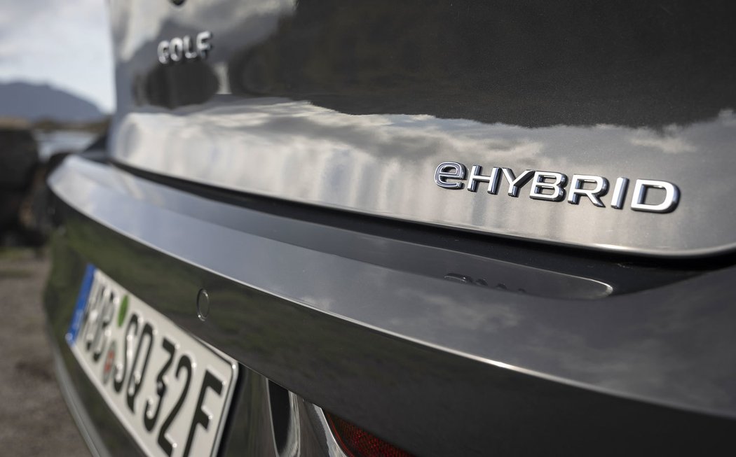 Volkswagen Golf eHybrid