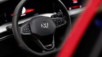 Volkswagen Golf GTI Edition 50 Volkswagen Golf GTI Edition 50