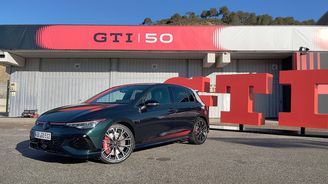 Volkswagen Golf GTI Edition 50 Volkswagen Golf GTI Edition 50