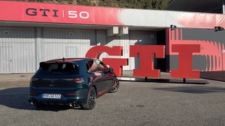 Volkswagen Golf GTI Edition 50 Volkswagen Golf GTI Edition 50