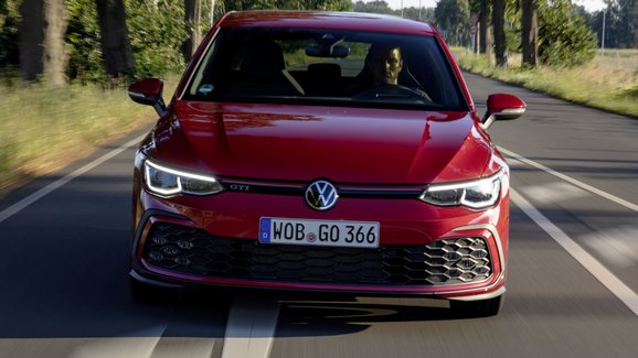 Poprvé za volantem s novým VW Golf GTI. Pořád je to úžasný hot hatch