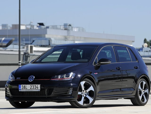 Volkswagen Golf GTI