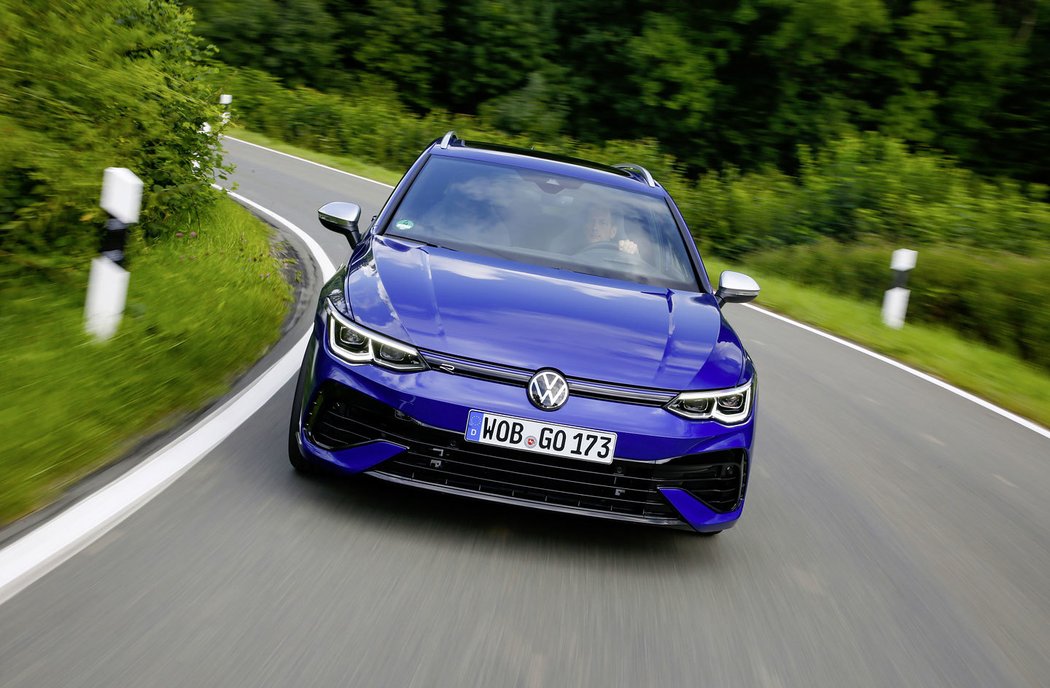 Volkswagen Golf Variant R