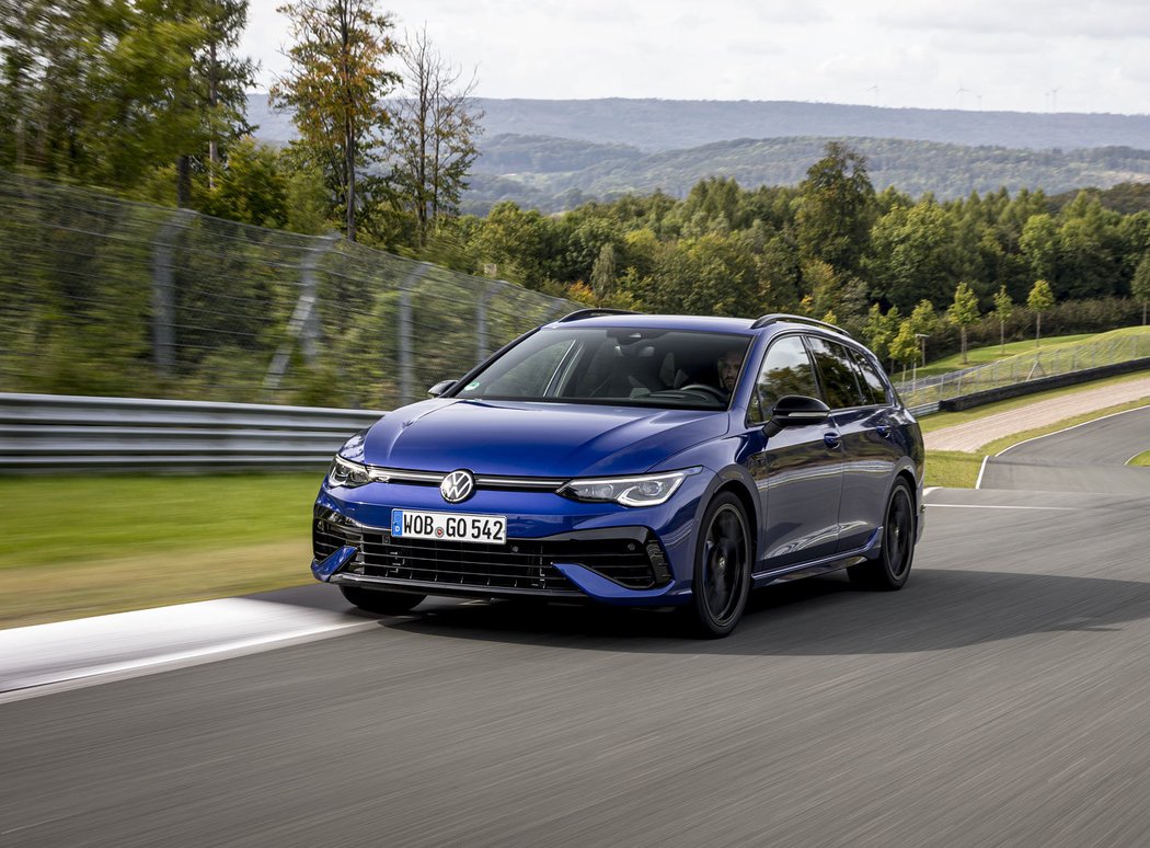 Volkswagen Golf Variant R