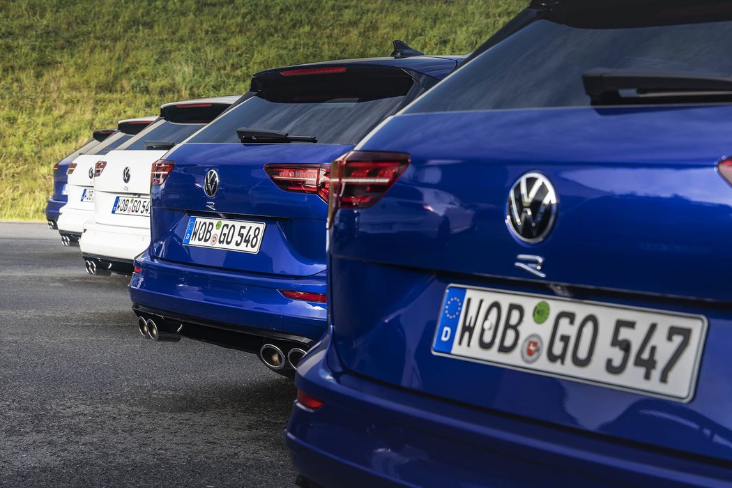 Volkswagen Golf Variant R