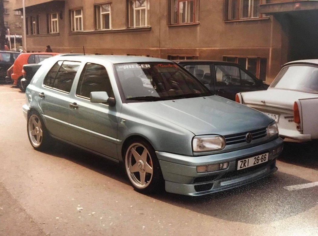 Volkswagen Golf III